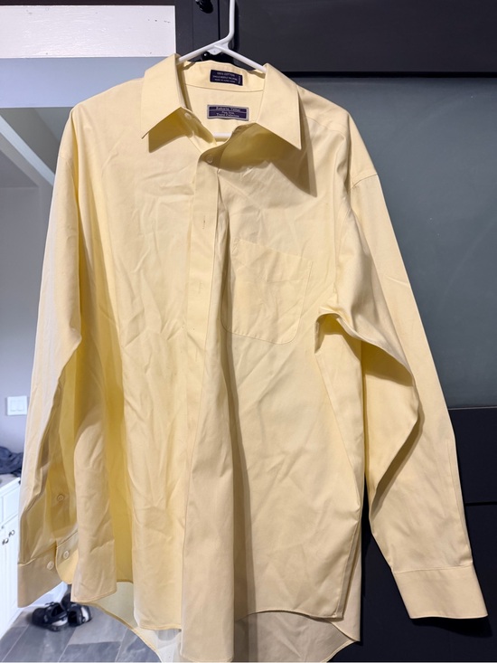 Other - Men's Classic Yellow Dress Shirt